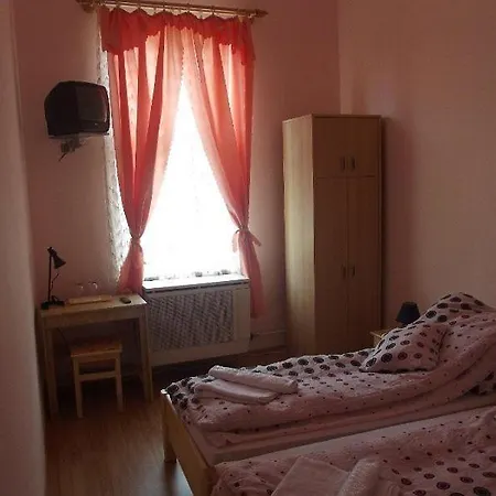 Allegro Szallo بيت ضيافة *